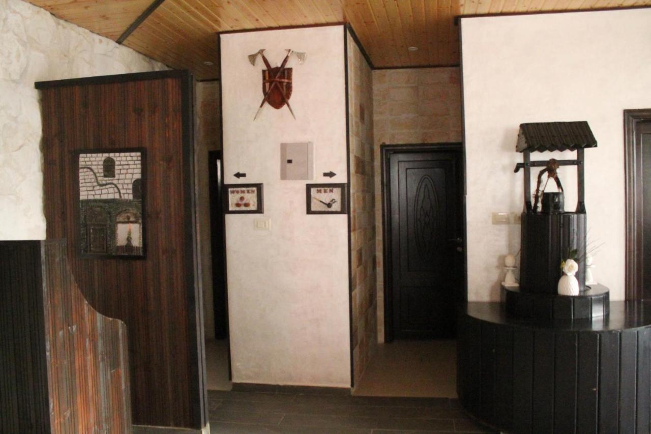 Mount Nebo Hotel & Restaurant Madaba City Center Екстериор снимка