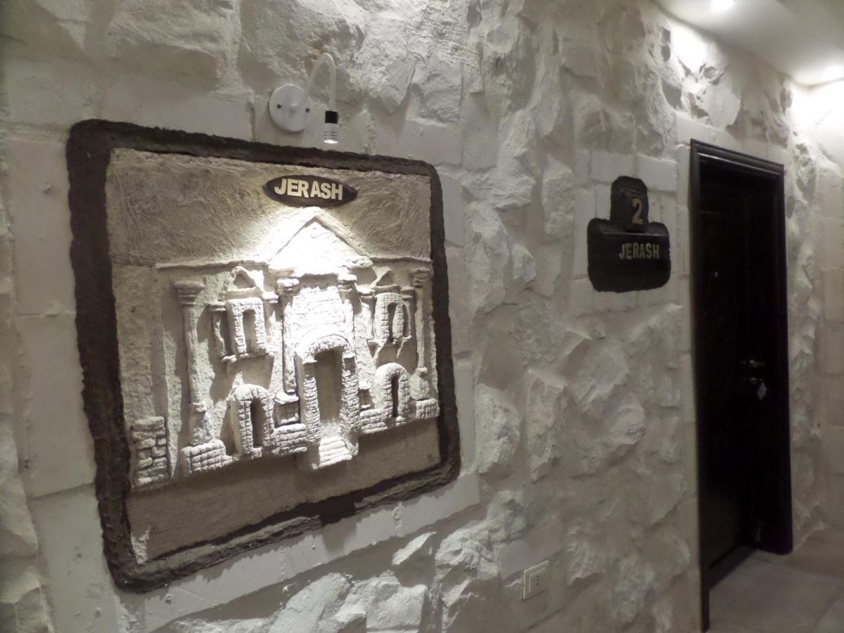 Mount Nebo Hotel & Restaurant Madaba City Center Екстериор снимка